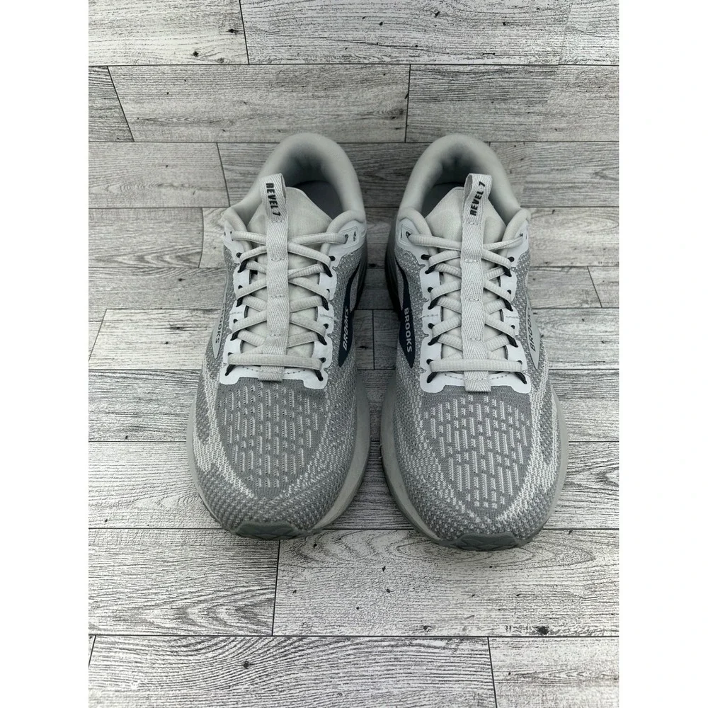 Brooks Revel 7 Women Running Shoes Grey White 1204241B036 Size‎ 9.5 Medium B